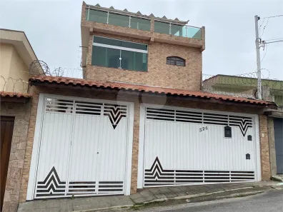 Casa com 4 Quartos à venda, 249m² no Vila Gustavo, São Paulo