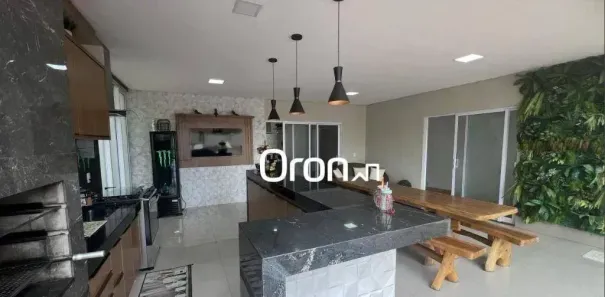 Casa de Condomínio com 4 Quartos à venda, 324m² no Condomínio do Lago 2ª Etapa, Goiânia