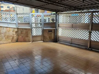 Sobrado com 3 Quartos para alugar, 180m² no Vila Nivi, São Paulo