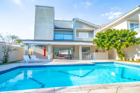 Casa de Condomínio com 4 Quartos para alugar, 300m² no Jardim Acapulco, Guarujá