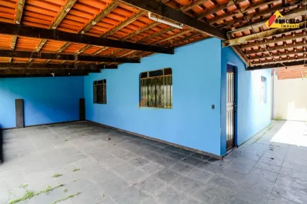 Casa com 3 Quartos à venda, 120m² no Paraíso, Divinópolis