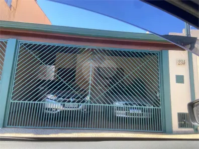 Casa com 2 Quartos à venda, 169m² no Vila Deyse, Itapetininga