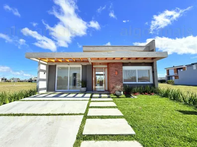 Casa de Condomínio com 4 Quartos à venda, 143m² no , Xangri-Lá