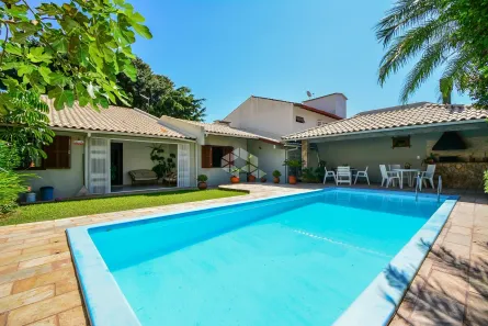 Casa com 3 Quartos à venda, 330m² no Itaguaçu, Florianópolis