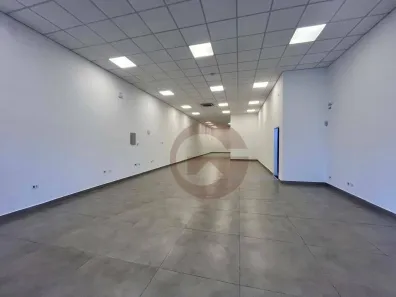 Ponto Comercial para alugar, 800m² no Rio Pequeno, São Paulo
