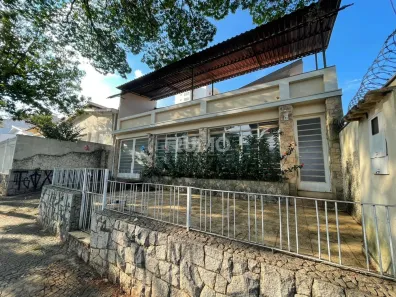 Casa com 3 Quartos à venda, 213m² no Vila Rossi Borghi e Siqueira, Campinas