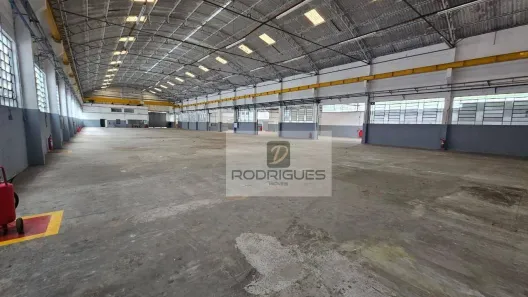 Galpão/Depósito/Armazém para venda ou aluguel, 3762m² no Campanário, Diadema