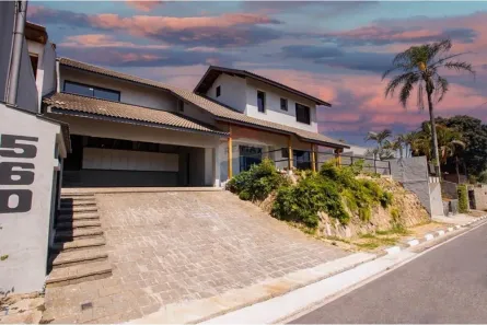 Casa de Condomínio com 3 Quartos à venda, 301m² no Arujázinho IV, Arujá