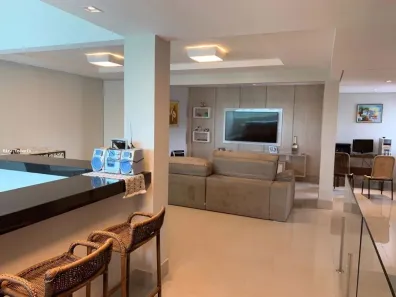 Apartamento com 3 Quartos à venda, 206m² no Santa Maria, Uberaba
