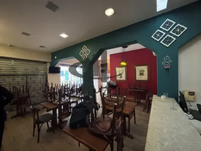 Ponto Comercial para alugar, 250m² no Santo Antônio, São Caetano do Sul
