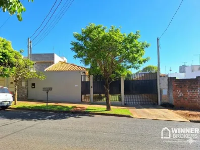 Casa com 3 Quartos à venda, 129m² no Jardim Itália II, Maringá