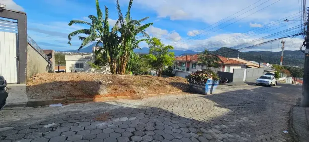 Lote/Terreno à venda, 284m² no São Sebastião, Palhoça