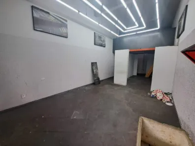 Ponto Comercial para alugar, 60m² no Tirol (Barreiro), Belo Horizonte