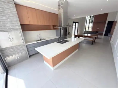 Casa de Condomínio com 3 Quartos para venda ou aluguel, 188m² no Santa Rosa, Piracicaba