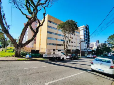 Apartamento com 2 Quartos para alugar, 75m² no Vila Izabel, Curitiba