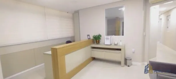 Sala Comercial à venda, 212m² no Centro, Florianópolis