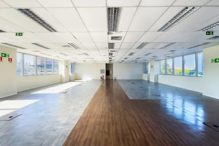 Ponto Comercial para alugar, 457m² no Vila Cordeiro, São Paulo