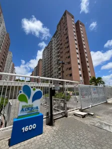 Apartamento com 3 Quartos para alugar, 68m² no Luzia, Aracaju