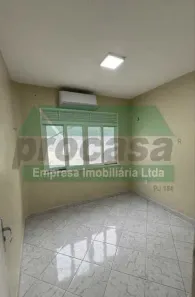 Casa com 2 Quartos para alugar, 80m² no São Jorge, Manaus