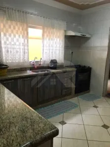 Sobrado com 3 Quartos à venda, 220m² no Jardim Primavera, Rio Claro
