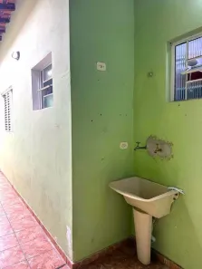 Casa com 2 Quartos à venda, 75m² no Jardim Emília, Jacareí