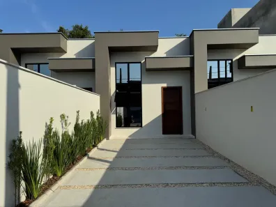 Casa com 2 Quartos à venda, 60m² no Vila Nova, Joinville