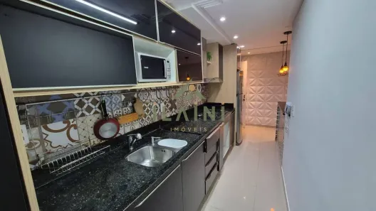 Apartamento com 2 Quartos para alugar, 60m² no Cedro, Camboriú