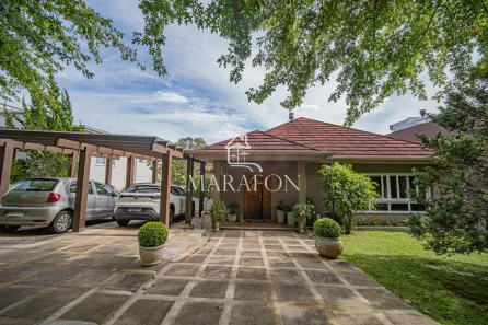 Casa de Condomínio com 4 Quartos à venda, 244m² no Vila Prinstrop, Gramado