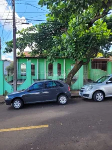 Casa com 4 Quartos para alugar, 140m² no Ideal, Londrina