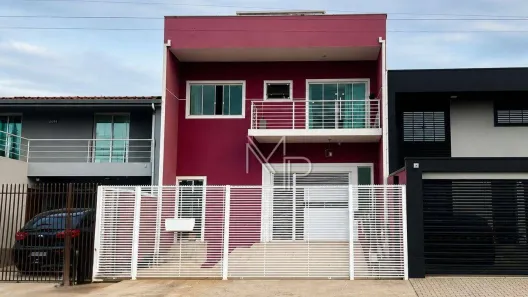 Sobrado com 2 Quartos à venda, 427m² no Sítio Cercado, Curitiba