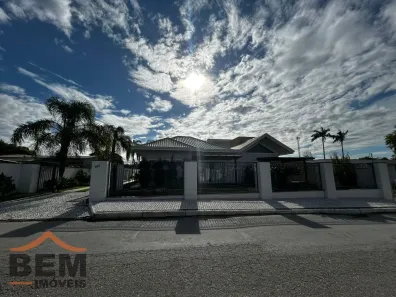 Casa com 4 Quartos à venda, 450m² no Itaipava, Itajaí