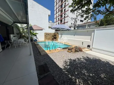 Casa com 3 Quartos à venda, 410m² no Ponta da Praia, Santos