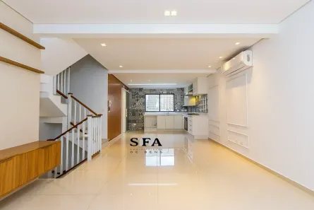 Casa de Condomínio com 3 Quartos à venda, 161m² no Água Verde, Curitiba