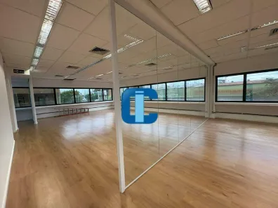 Sala Comercial para alugar, 175m² no Água Branca, São Paulo