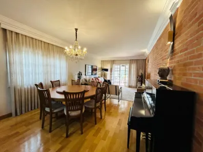 Casa com 3 Quartos à venda, 183m² no Centro, Piracicaba