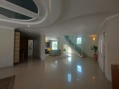 Casa de Condomínio com 4 Quartos à venda, 600m² no Campo Grande, Rio de Janeiro