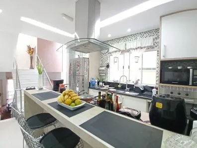 Casa de Condomínio com 3 Quartos à venda, 194m² no Jardim Rio das Pedras, Cotia