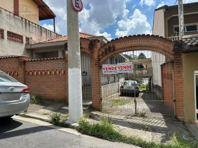 Casa com 5 Quartos à venda, 250m² no Vila Pereira Cerca, São Paulo