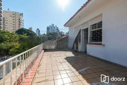 Casa com 3 Quartos à venda, 400m² no Petrópolis, Porto Alegre
