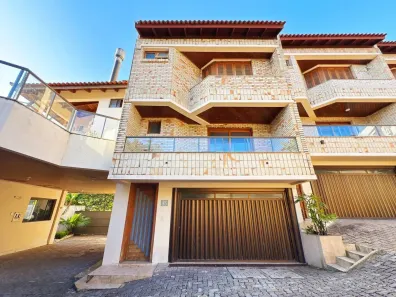 Casa de Condomínio com 3 Quartos à venda, 238m² no Ipanema, Porto Alegre