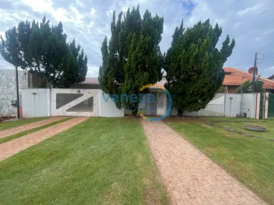 Casa com 7 Quartos para alugar, 418m² no Tucano, Londrina