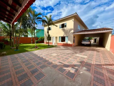 Fazenda/Sítio com 6 Quartos à venda, 1020m² no Belas Artes, Itanhaém
