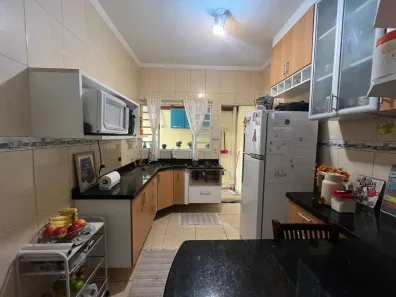 Casa com 2 Quartos à venda, 82m² no Bairro do Colonia, Jacareí