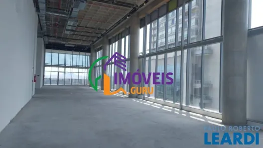 Sala Comercial para alugar, 1675m² no Butantã, São Paulo