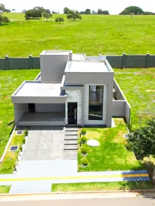 Casa de Condomínio com 3 Quartos à venda, 180m² no Terras Alpha Residencial 1, Senador Canedo