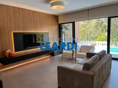 Casa com 3 Quartos à venda, 230m² no Colinas da Anhangüera, Santana de Parnaíba