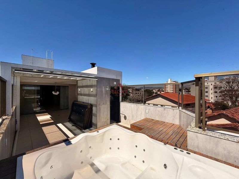 Cobertura com 4 quartos — Itapoã, Belo Horizonte