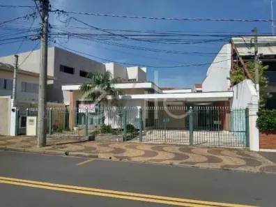 Casa com 3 Quartos à venda, 260m² no Taquaral, Campinas