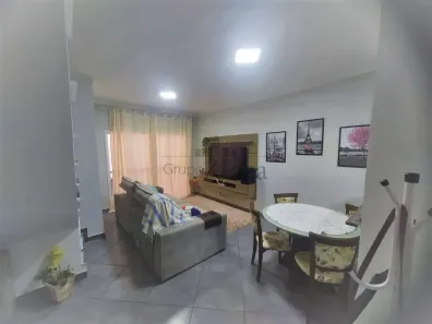 Sobrado com 3 Quartos à venda, 120m² no Jardim Santa Maria, Jacareí