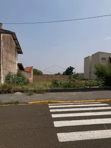 Imóvel Comercial à venda, 1010m² no Jardim Estoril II, Bauru